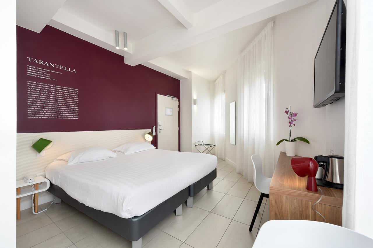 Les Voiles Hotel